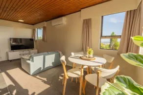 Cosy Unit With Incredible Views & SKY TV - Image 3