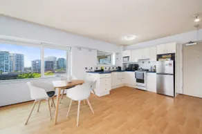 Be a Sydneysider 5 star Spot & Stunning Views - Image 4