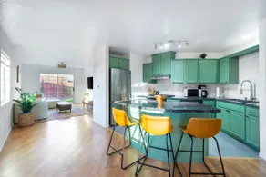 Stylish Casita | Walk to Adams Ave | Patio & BBQ - Image 2