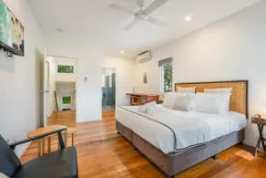 Two Luxury Homes in Byron Bay - Image 3