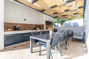 Modern villa near Trogir · Pool · 2 min to sea - Image 5