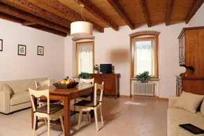 Residence Borgo Mondragon - Image 4