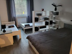 Fully equipped apartment with garage parking - Image 4