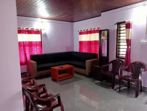 Keerthis Home Stay - Image 3
