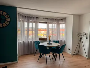 Charming castle view apartment - Image 2