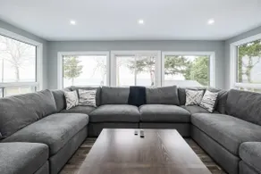 Private beach house - Image 2