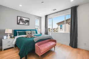 4BR｜2024 Brand New｜Resort-style pool｜King Bed - Image 5