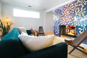Mid-Century Modern Dream-Sleeps 6! - Image 3