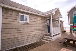 The Kaitlyn Beach House - Image 2