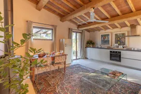 Cozy Tuscan Farmhouse Apt, Pool & Outdoor Porch - Image 3