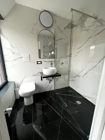 Beautiful Suite with Panoramic Terrace - Image 3