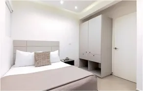 3BR apartment, kitchen, TVs, 10 people - Image 2