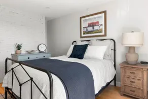 Amazing Andover 3BR w/Roofdeck - Image 5