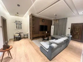 Blue Velvet Apartments - Image 2
