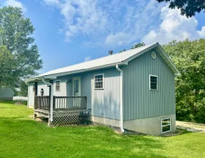 Guest Cabin at R & J Ranch - Image 3