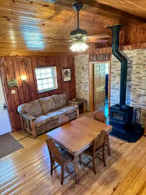 Guest Cabin at R & J Ranch - Image 2