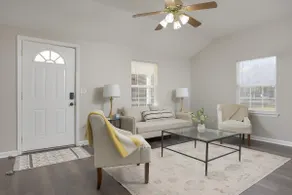 Bright & Cozy 3BR Home - Pets Welcome! - Image 5