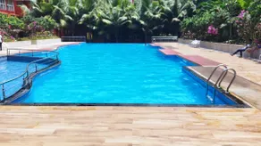 Stunning 2BHK with Pool View - Image 4