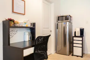 L1 Private Suite in new townhouse near BWI Airport - Image 3