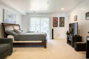 L1 Private Suite in new townhouse near BWI Airport - Image 4