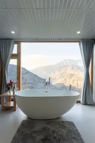 Luxurious Chalet near Paragliding Site, Kullu - Image 4