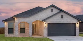 New Long Term Stays Modern 4BR 2B 2Car Garage - Image 2