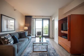 Updated, easy access Luna Suite with Lake Views! - Image 2