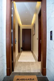 Quiet studio with smart entry (Rose) - Image 4