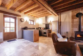 Accommodation for 6 - Image 2