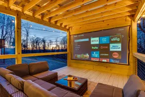 Park Line Cabin: Hot Tub, Cinema & Starry Skies - Image 3