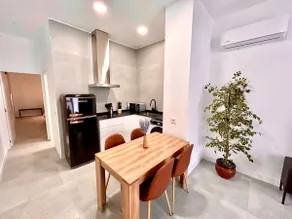 Valencia Getaway - Jacuzzi, Space and Comfort - Image 5