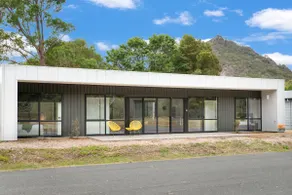 ”Kangaroo Rest” by Halls Gap Accommodation - Image 5