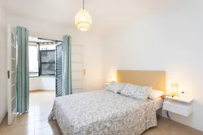 House with fast internet | Beach view - Image 3