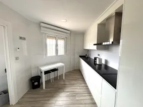 Apartamento Carrascal - Image 3