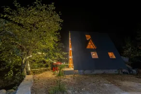 Jacuzzi Cabin on Riverbank near Shangarh - Image 5