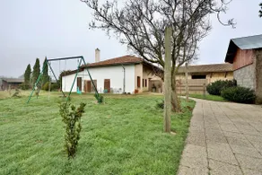 Family-oriented nice gite with terrace, BBQ & garden | Pets allowed - Image 2