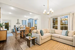 Walk to Downtown Weatherford + Hot Tub | Sleeps 8 - Image 5