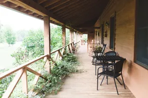 Raven Creek Lodge + Conestoga Room - Image 2