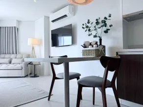 Luxe Ocean View Studio @Tambuli Cebu | Coral Suite - Image 4