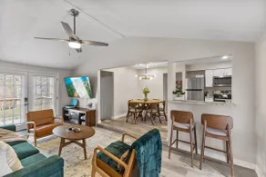Broad Ripple Retreat - 4 bdrms, 2ba - Image 3