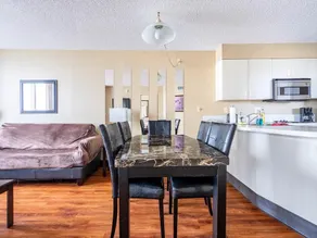 Boardwalk Bliss: 2BR Oceanfront! - Image 5