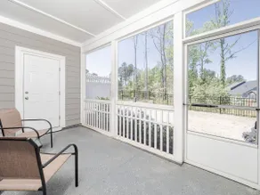 Huge Family Friendly Home~Safe Quiet Neighboorhood - Image 3