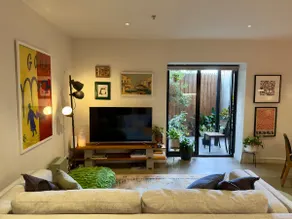 Bright 2br Footscray Apt | Work-Friendly + patio - Image 3