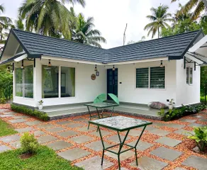 Pappa Greens Cozy cottage in Vallarpadam, Kochi. - Image 3