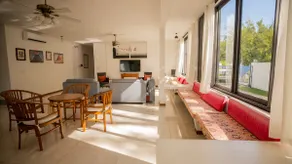 Villa Angelou - Sunlit Beach Getaway with Pool and WIFI - Image 5