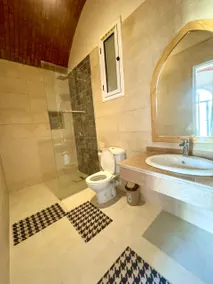 Royal Home Dome Style - Top Floor Apartment - Image 4