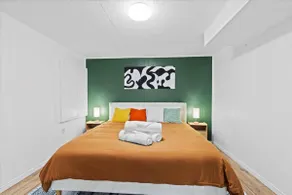 KS03 Home-King size Bed -15min to downtown Ottawa - Image 3