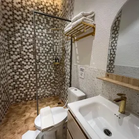 Casabella Homestay 202 Batam Penuin - Image 4