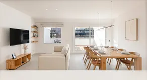Penthouse with Terrace near Gran Via and Camp Nou - Image 4