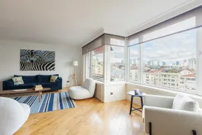 Luxury Modern 3Bed25Bath Central Bright Pad #375 - Image 5